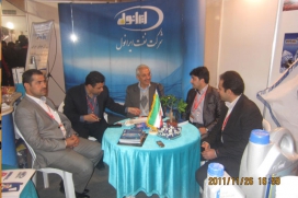 مدیر عامل شرکت نفت ایرانول؛ مهندس علی مستاجران در نمایشگاه صنایع سلیمانیه مدیر عامل شرکت نفت ایرانول؛ مهندس علی مستاجران در نمایشگاه صنایع سلیمانیه
