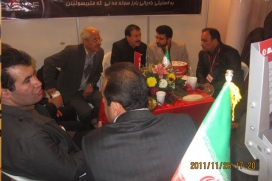 مدیر عامل شرکت نفت ایرانول؛ مهندس علی مستاجران در نمایشگاه صنایع سلیمانیه مدیر عامل شرکت نفت ایرانول؛ مهندس علی مستاجران در نمایشگاه صنایع سلیمانیه