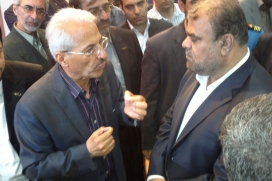 بازدید وزیر محترم نفت از غرفه ایرانول در هفدهمین نمایشگاه نفت و گاز و پتروشیمی تهران بازدید وزیر محترم نفت از غرفه ایرانول در هفدهمین نمایشگاه نفت و گاز و پتروشیمی تهران